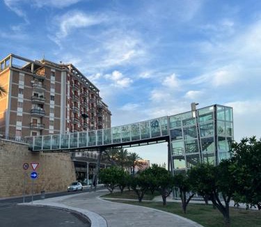 Brindisi Histotic Center Apartment | Il ponte di vetro Home