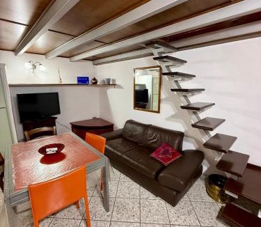 Brindisi Histotic Center Apartment | Il ponte di vetro Home