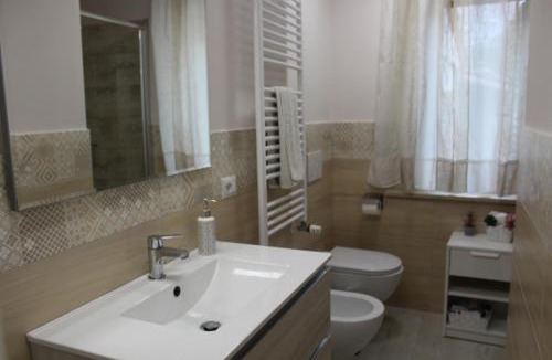 Acqua Loreto House | Il silenzio delle colline Umbre - Vicino Todi