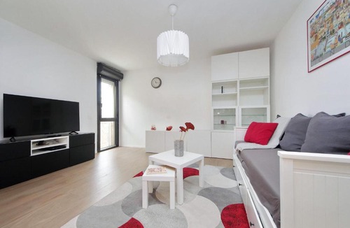 Quartiere XX Ardeatino Apartment | Il Villino di Adelchi by DomusDimore