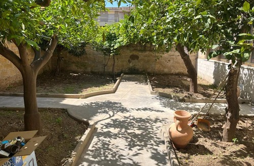 Casa Santa Apartment | Immaculate 3-bed, Sleeps 6, Parking