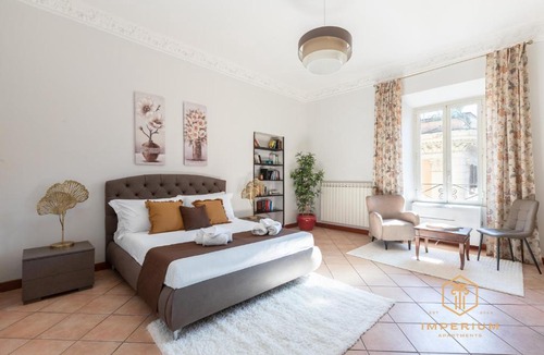 Sallustiano Apartment | Imperium Luxury Flat - 12Pax, 4 BDRM, 8 min Metro, City Center, A-C
