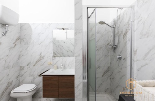 Sallustiano Apartment | Imperium Luxury Flat - 12Pax, 4 BDRM, 8 min Metro, City Center, A-C