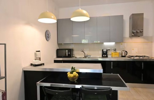 Anzio Apartment | Incantevole Alloggio Parcheggio Gratis Vicino a Roma
