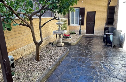 Aurelio Apartment | Independent apartment, private garden on ViaAurelia area Vaticano City