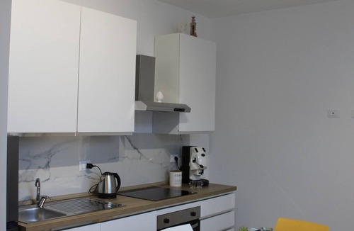 Capaci Apartment | Independent apartment with 2 terraces Kitchen-living room with Laundry-WIFI