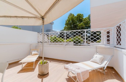 Lecce House | IRIS - Lecce Selection