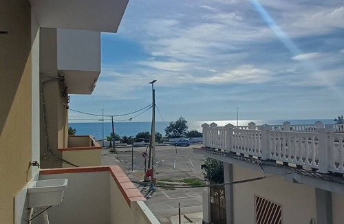 Massafra Apartment | Vacation House the Sea Lily