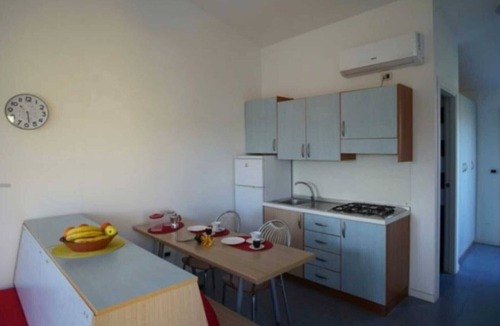 Isca Marina Apartment | Apartment 'Tra Ulivi e Mare' in Villaggio Sant'Andrea