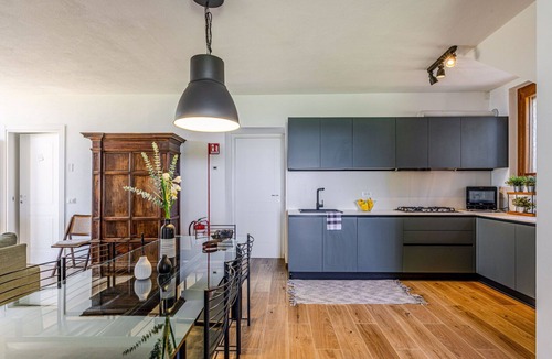 Fratta Apartment | Italian Experience- Il Pino Apartment