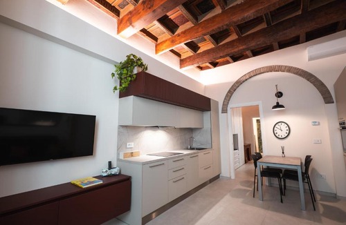 Imola Apartment | J&B Imola Home