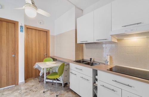 Sottomarina Apartment | Just Steps from the Beach – Cozy Apartment in Sottomarina