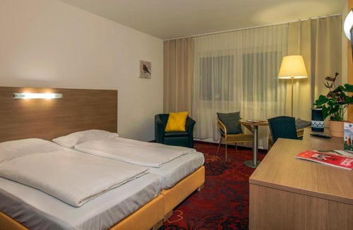 Stockerau Hotel | Kaiserrast