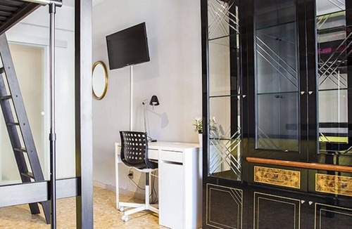 Quartiere XXII Collatino House | KAMCHŪ APARTMENTS SINGLE room with PRIVATE BATHROOM also for COUPLES