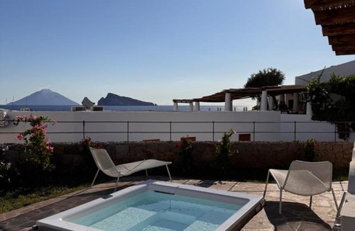 Panarea Bed & Breakfast | Kyma