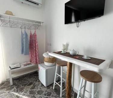 Mola di Bari Bed & Breakfast | Lār