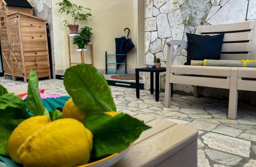 Lavinio Lido di Enea House | L'angolo di RosAura - Casa Vacanze - Lavinio Mare - Holiday Home