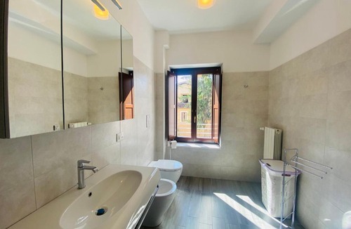 L'Aquila Apartment | L'Aquila Home - Ampi Spazi, Centro a Piedi e Parcheggio Libero