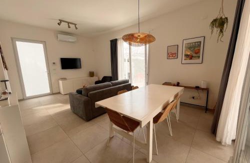 San Cataldo Apartment | L'Oasi di Evelyn