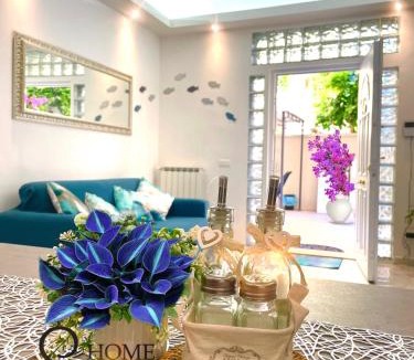 Quartiere XXXIV Lido di Ostia Levante Apartment | La Bouganville
