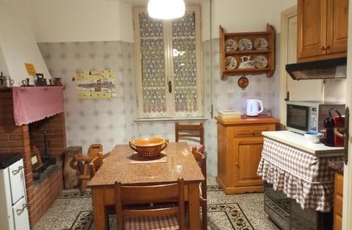 Vetralla Apartment | La casa dei Fiori