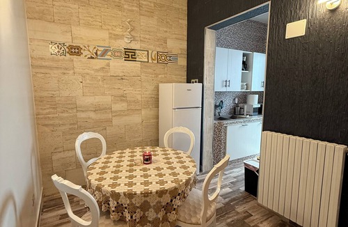 Mola di Bari Apartment | La Casa del Caribe - House & Relax - Holiday Home
