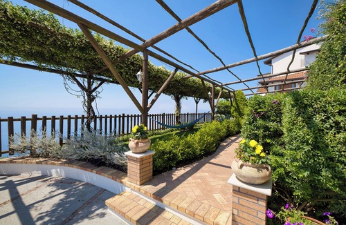 Pogerola House | La Casa del 600 Sea View on the Amalfi Coast, with patio and garden