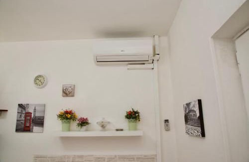 Zona XXXIV Casal Palocco Apartment | La casa di Chiara e Sara by ACS HOLIDAYS