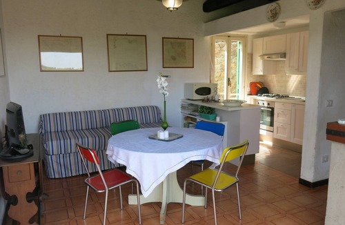 Porto Santo Stefano Cottage | La Casa di Ester - on the Hill of Porto S. Stefano with Views