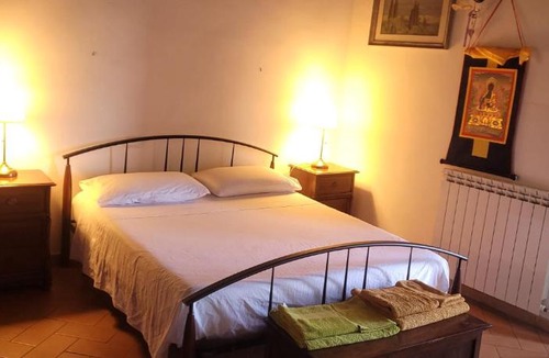 Capranica Apartment | La Casa di Marco, appartamento 120mq senza scale nel centro storico