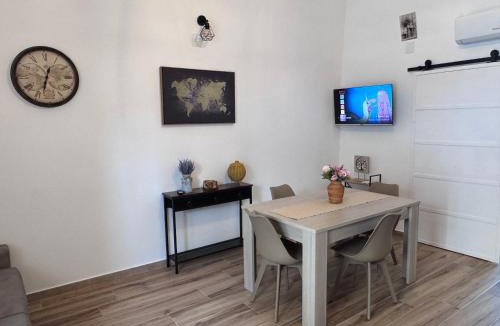 Taranto Apartment | La Casa sul Corso