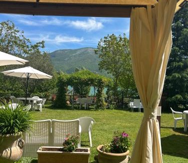 Colle di Tora Bed & Breakfast | La Casetta sul Lago