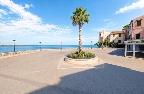 Marciana Marina Apartment | La Casina Marinese just a few steps from the sea