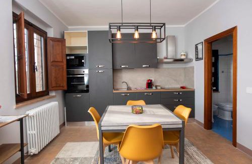 Stimigliano House | La Casina Rossa