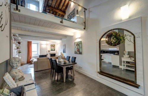 Lake Bracciano Apartment | La Colombaia Nel Castello