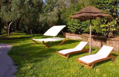 Piccilli House | La Corte di Maria