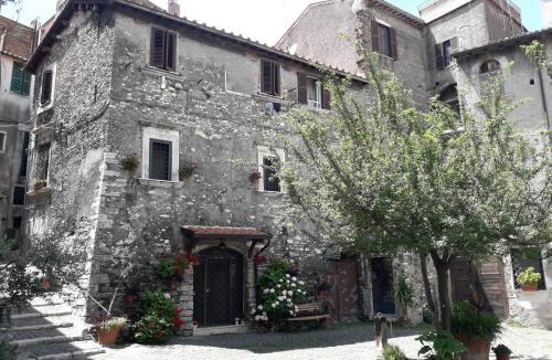 Tivoli House | La dimora del ghibellino