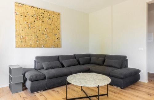 Quartiere XI Portuense Apartment | La Dolce Vita - Trastevere Station