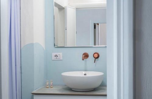 Villa Castelli Apartment | La Fontana Di Via Marconi, Historic Town Center, Parking Nearby