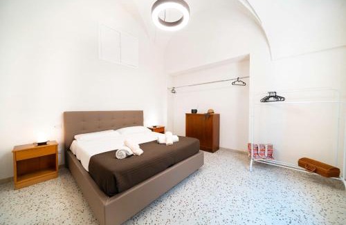 Villa Castelli Apartment | La Fontana di Via Roma ,Casaurea Apartment, Centro-AC