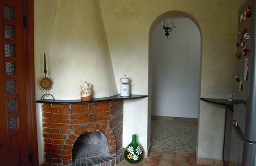 Castellabate Villa | LA DOLCE VILLA: a charming Mediterranean place with a beautiful relaxing garden
