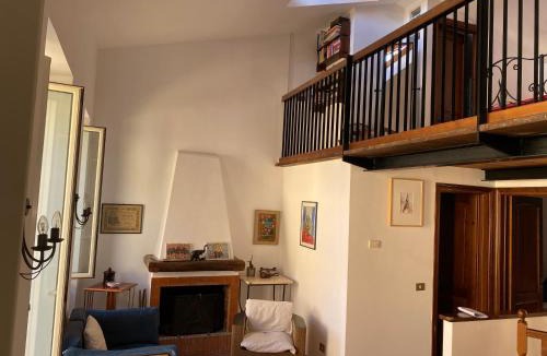 Castel Gandolfo Apartment | La luce del borgo