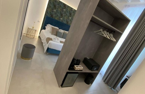 Barletta Hotel | La Maison De Rosaline - L'imperatrice