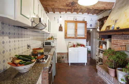 Altopascio Villa | La Piaggia, Altopascio, Lucca and Viareggio