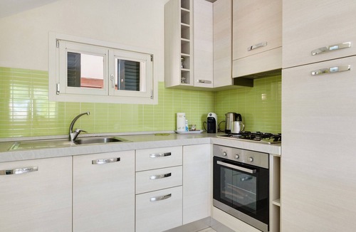 Patresi House | La Piazzetta in Colle d'Orano – Spacious Two-Level Apartment with Outdoor Area