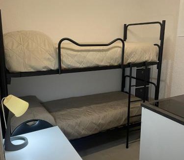 Old Town Apartment | La piccola Viola