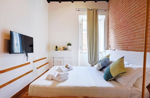 Civitavecchia Bed & Breakfast | La Posada - Camera 1 by Rentbeat