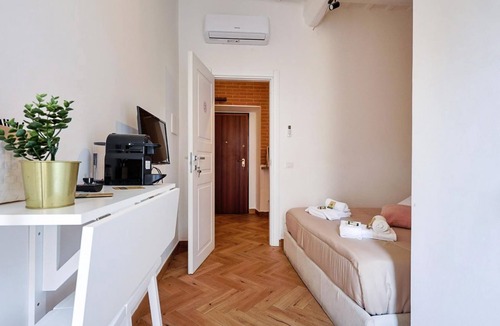 Civitavecchia Bed & Breakfast | La Posada - Camera 2 by Rentbeat