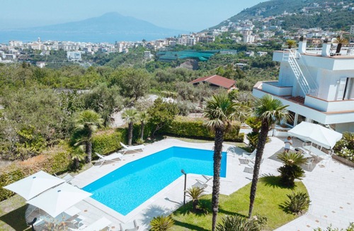Vico Equense Villa | La Quiete, Exclusive Villa with private pool and Jacuzzi