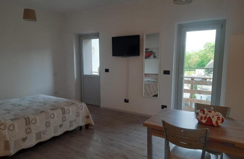 Roccasparvera Apartment | La Rondine